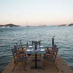 Elista & Hotel 3*