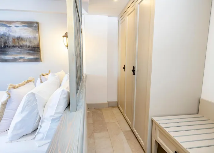 Elista & 3* Golturkbuku