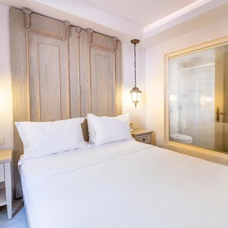 Hotell Elista & Golturkbuku