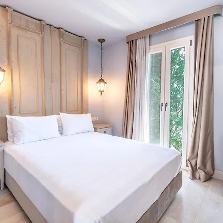 호텔 Elista & 골터크부쿠