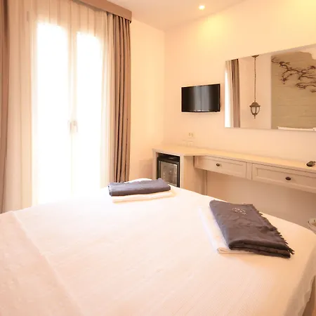 Elista & 골터크부쿠