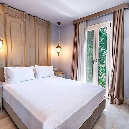 Elista & Hotel 3*