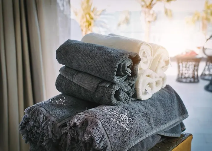 Elista & ホテル 3*