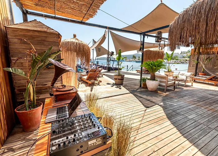 Elista & Отель Гёльтюрбюку