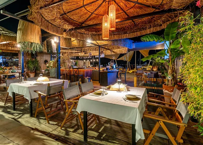 Elista & Hotel Golturkbuku