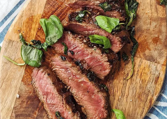 Elista & ホテル ゴルトゥルブク