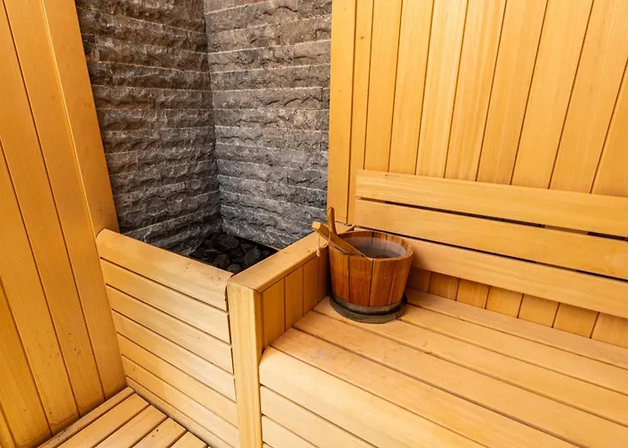 ホテル Elista & 3*