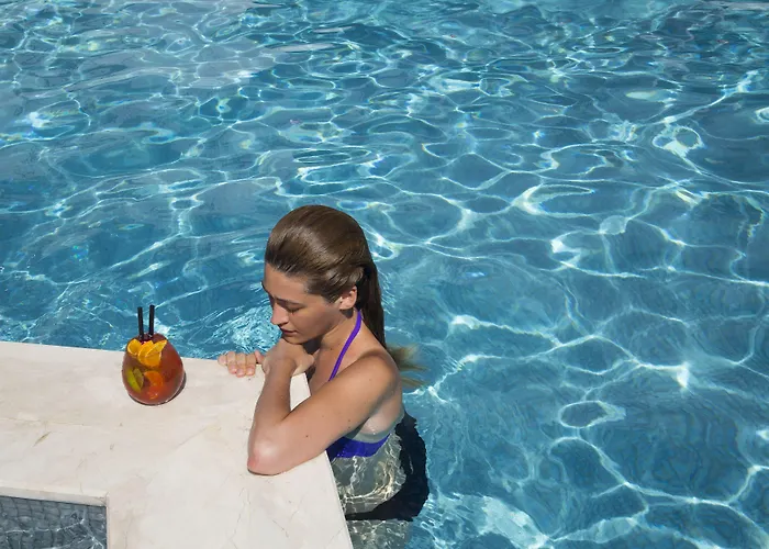 Elista & 3* ゴルトゥルブク